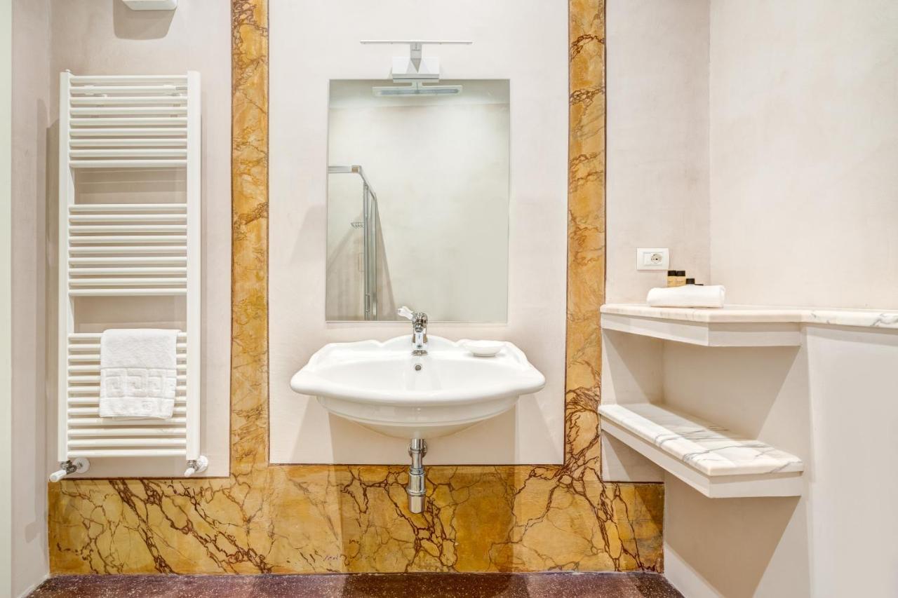 مبيت وإفطار فلورنس Palazzo D'Oltrarno - Residenza D'Epoca المظهر الخارجي الصورة