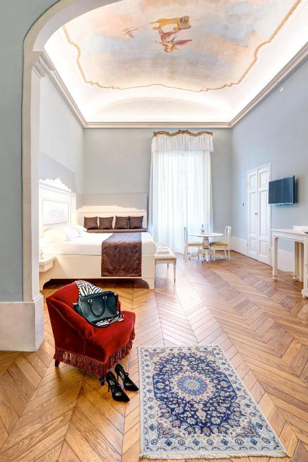 مبيت وإفطار فلورنس Palazzo D'Oltrarno - Residenza D'Epoca المظهر الخارجي الصورة